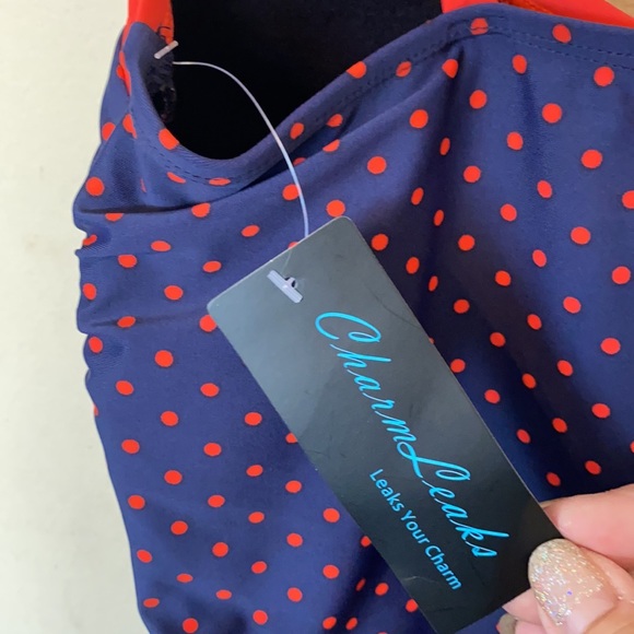 Charm Leaks tankini top. Size M - Picture 4 of 5